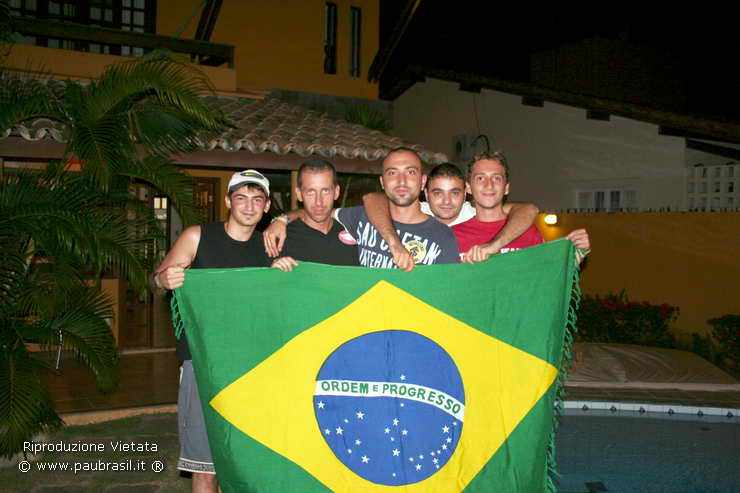 Immagine Pau Brasil&reg; Caricamento in Corso .......